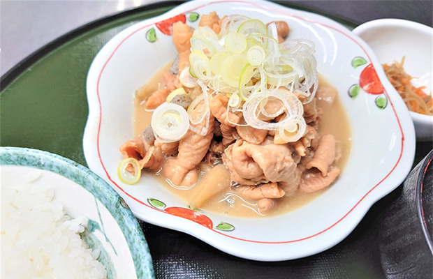 豚のもつ煮定食