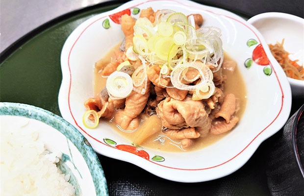 豚もつ煮定食